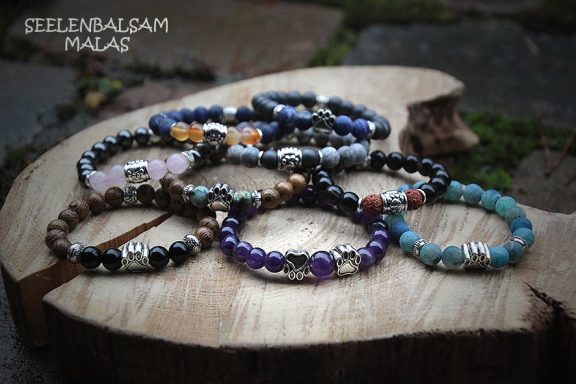 Handmalas (Energiearmbänder)